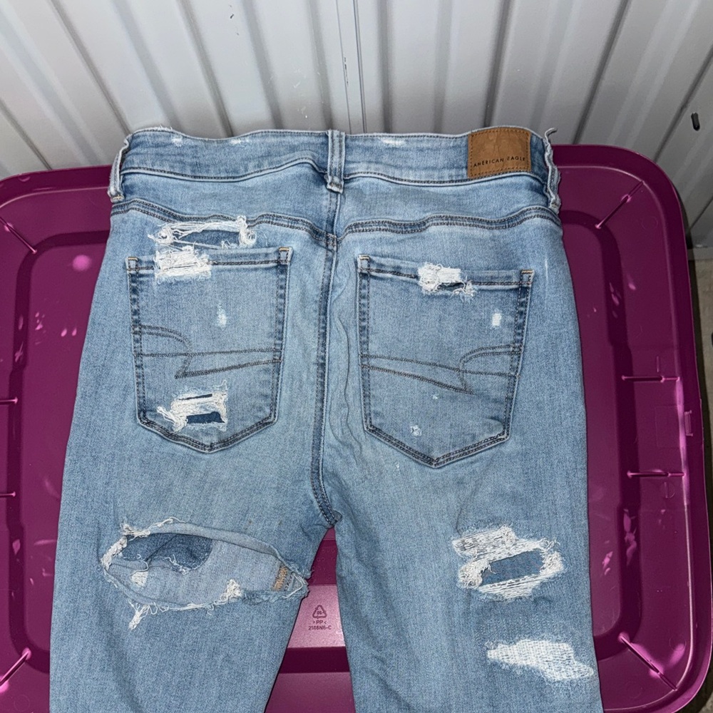 American Eagle Outfitters Ripped Light Blue Skinny Jeans - Picture 6 of 6